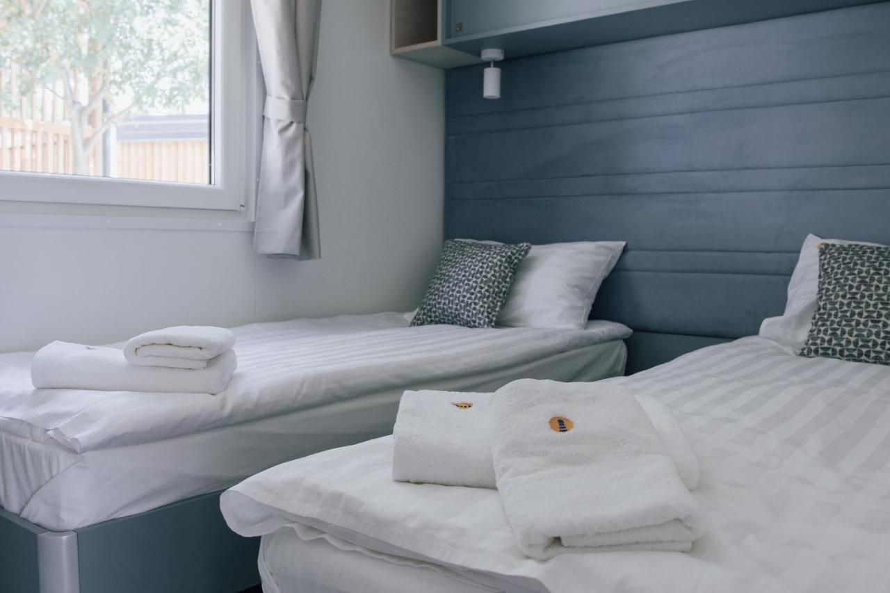 Mobile Homes Selce - Lighthouse Bagian luar foto